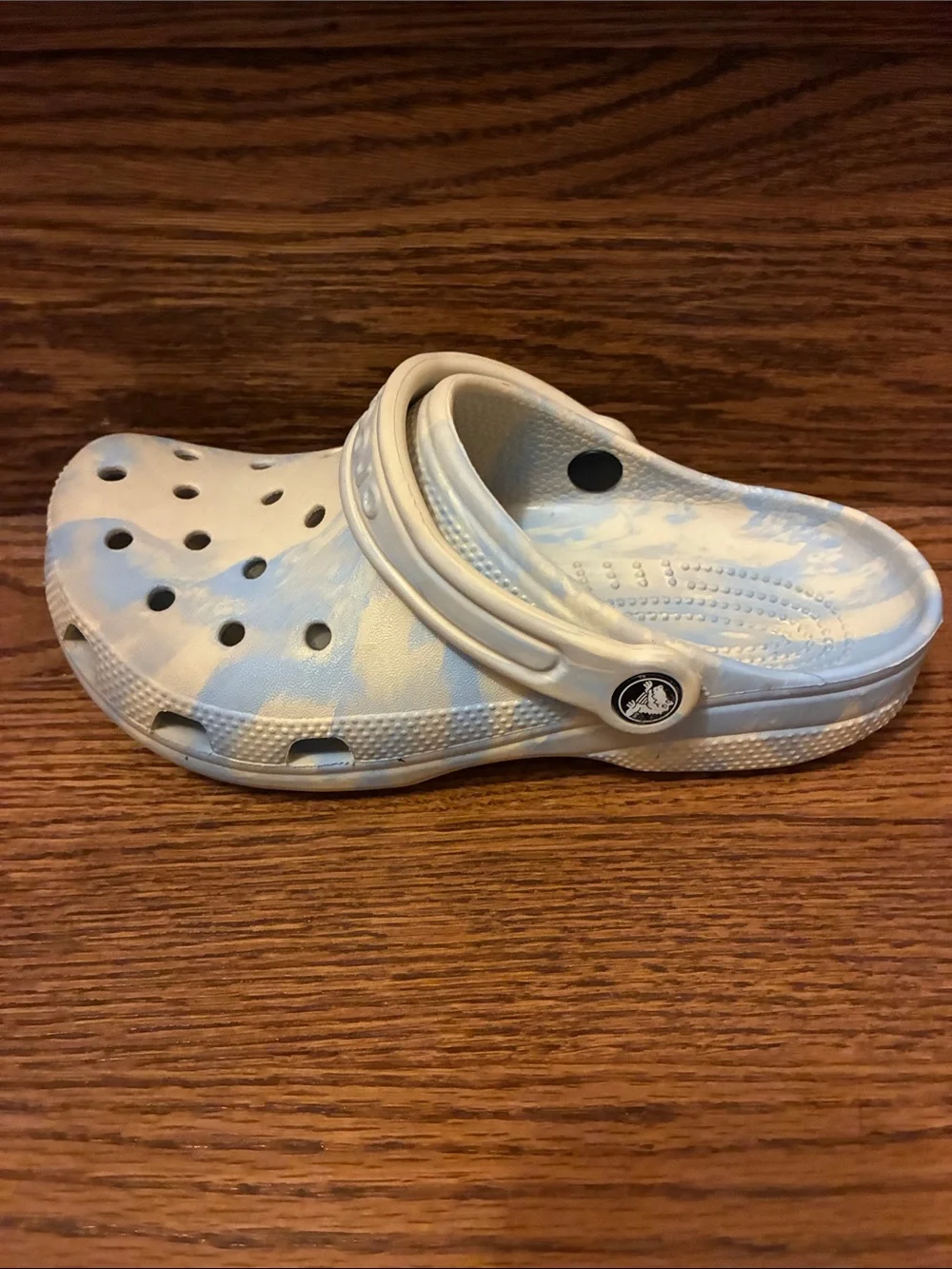 CROCS Kids Tie-Dye Clogs in Light Blue and Cream